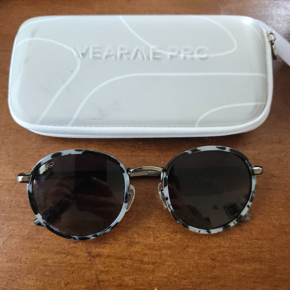 Olivia sunglasses and case